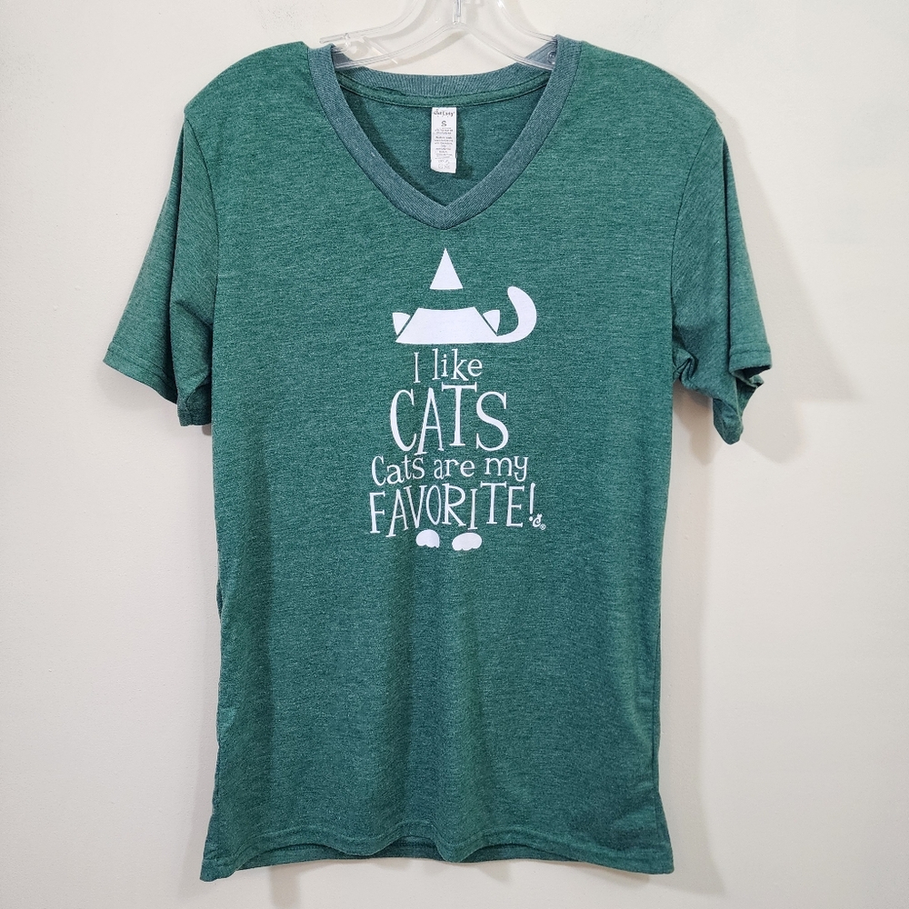 Cat Lady I like cats cats are my favorite! Elf graphic v-neck t-shirt woman's S